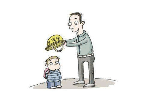 如何為小孩配備重疾險？四款產品評測幫你忙