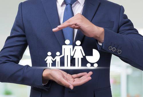 60歲以上老人買什么保險(xiǎn)好？一文搞定！