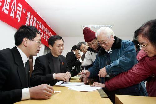 誰(shuí)最反對(duì)延遲退休？這3種人給出的答案，道盡心酸