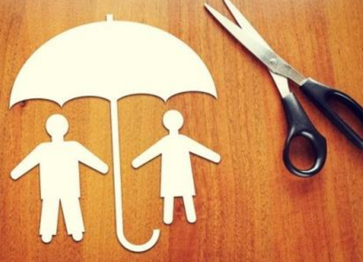 哆啦a保險測評，有哪些優(yōu)缺點(diǎn)