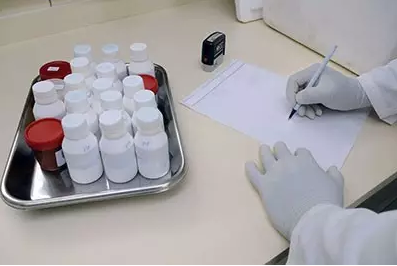 哪些第三方渠道在銷售保險？