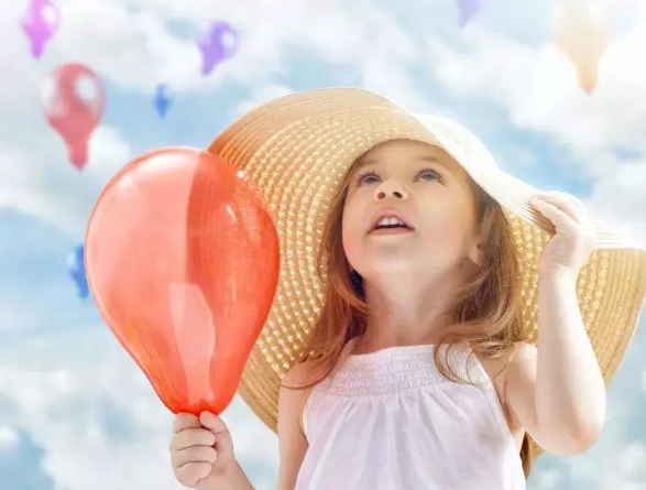 學(xué)平險(xiǎn)、少兒醫(yī)保和教育金險(xiǎn):哪一款更適合小孩子